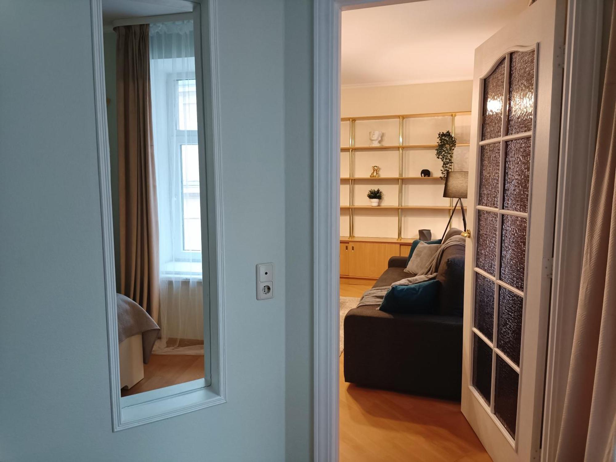Two Bedroom In Old Town, Up To 6 Guests Apartment